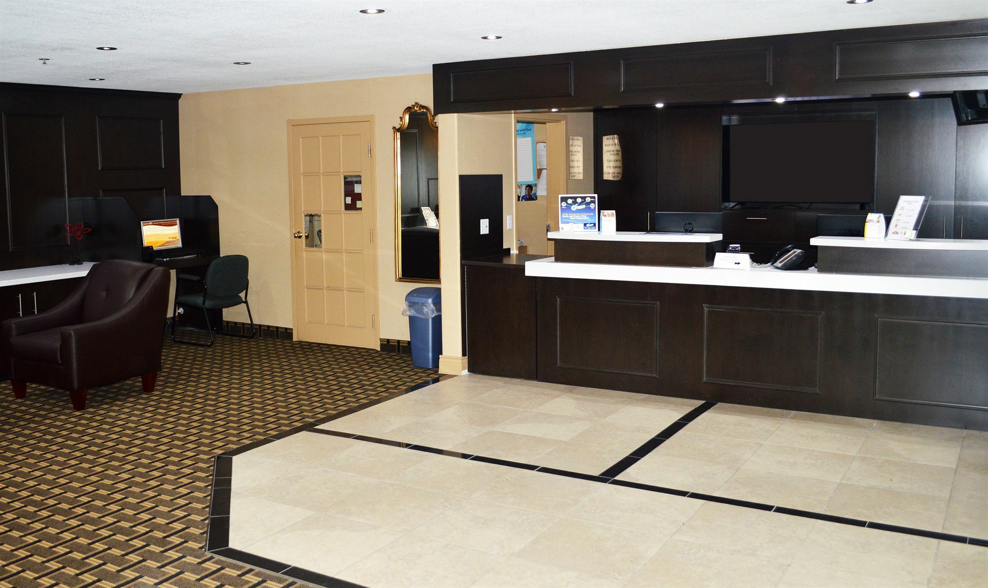 Days Inn By Wyndham Woodstock Exterior foto